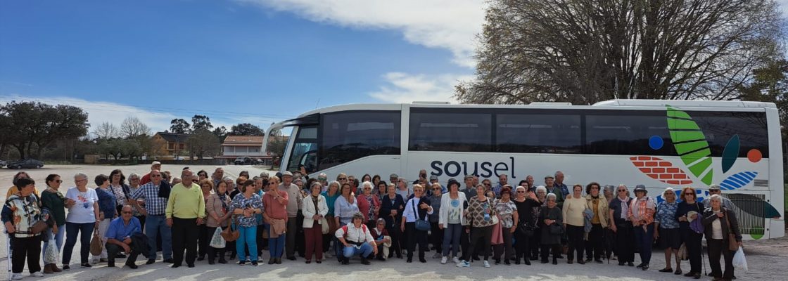 Idosos e reformados do concelho de Sousel em Passeio ao Santuário de Fátima