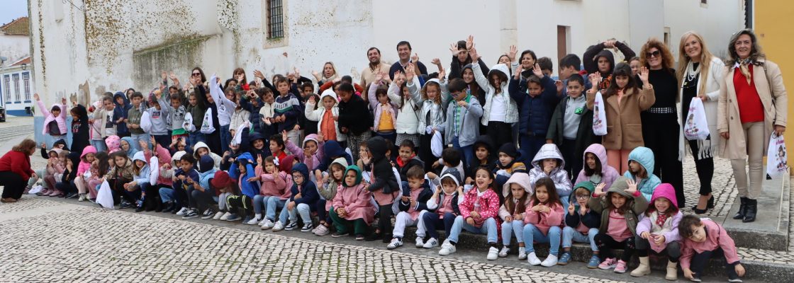 Município de Sousel entregou os “Santinhos” às crianças do concelho