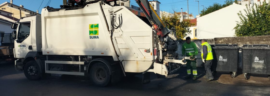 (Português) Câmara procede à higienização e desinfeção dos contentores no concelho