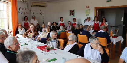 Lar de Santo Amaro realiza almoço de Natal