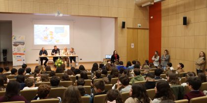 Comportamentos aditivos em debate com os jovens no Centro Escolar de Sousel