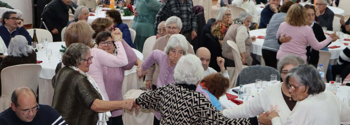 Cano celebrou o Natal com casa cheia e espírito festivo