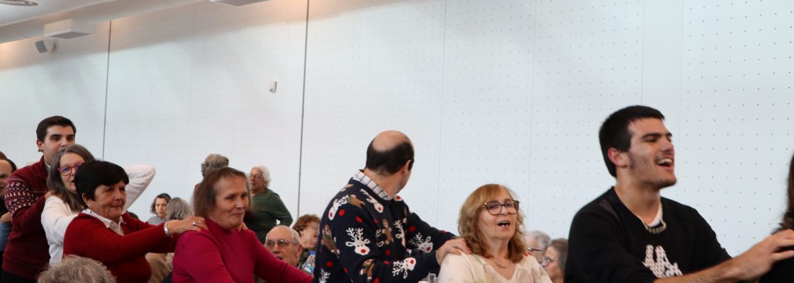 Almoço de Natal junta comunidade de Sousel em momentos de convívio e animação