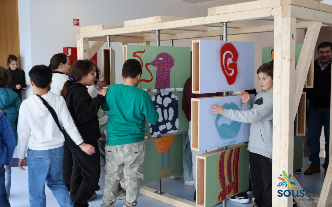 Exposição “Vozes” inaugurada no Centro Escolar de Sousel
