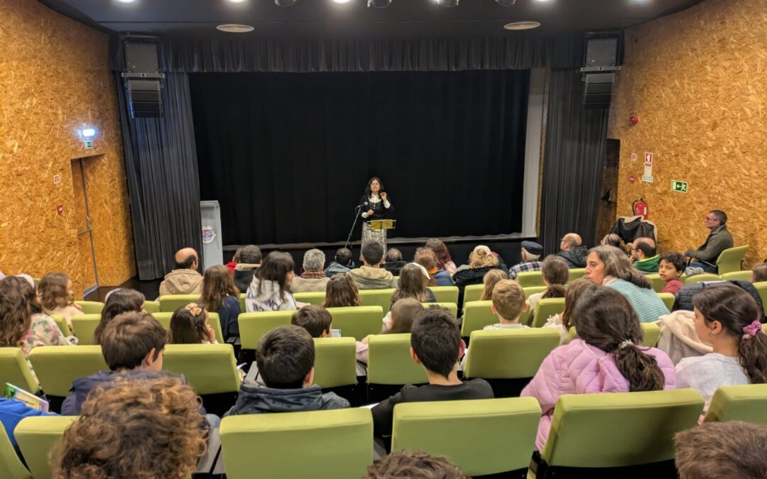 Dia Mundial da Leitura em Voz Alta assinalado na Biblioteca Municipal